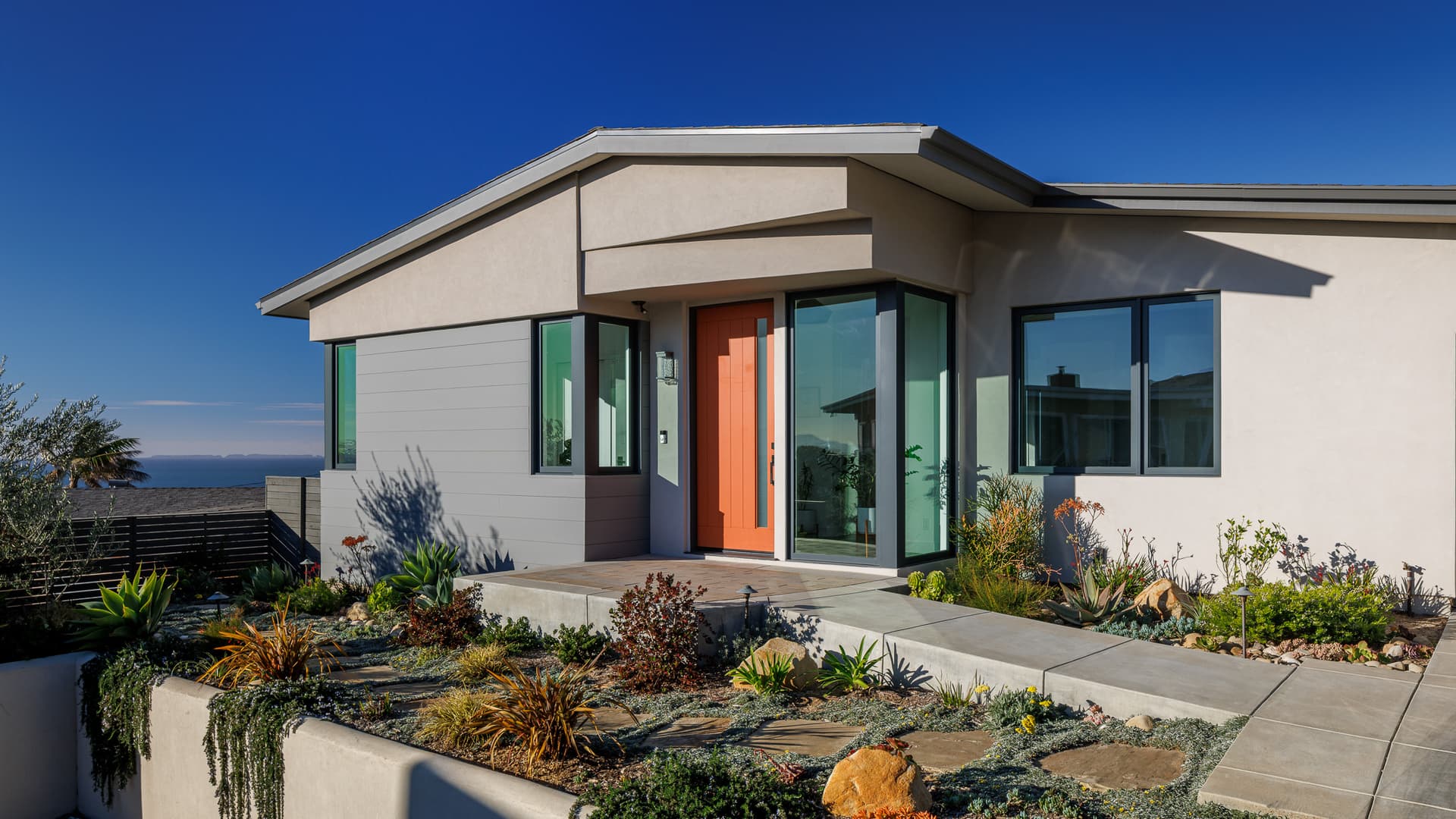 Hobson Heights Contemporary Home